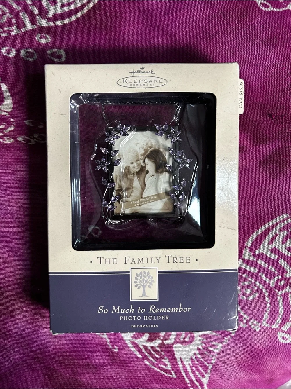 Vintage Hallmark The Family Tree Photo Holders Sets and display base lot.
